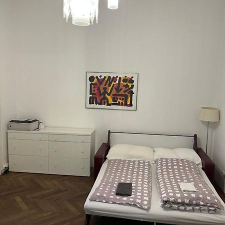Quiet And Cozy Apartment In The City Center Vienna Exterior photo